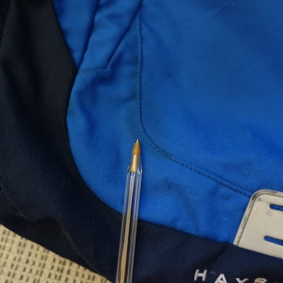 The North Face Haystack Backpack Blue 31.5L - Picture 5 of 8